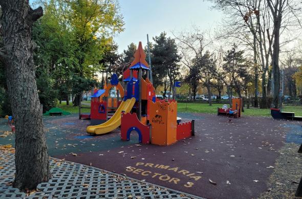 Mostre foto realizate în București cu Samsung Galaxy S20 FE 5G: 20201122_154941.jpg