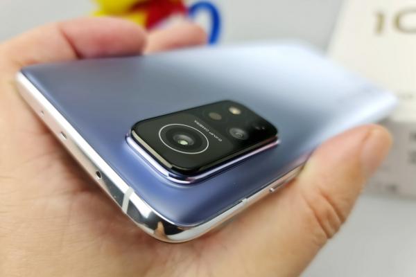 Xiaomi Mi 10T 5G Unboxing: vioara secundă a flagship-ului de toamnă aduce 90% din dotările sale