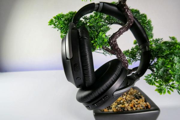 Avantree Aria Pro AS90P - Galerie foto