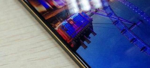 Xiaomi Mi 5 va adopta un panou frontal cu margini foarte subțiri; avem parte și de sticlă 2.5D aplicată peste ecran