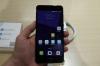 ZTE-Blade-V8_005.jpg