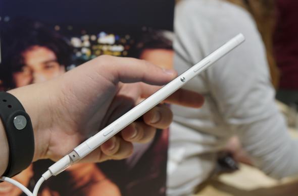 Sony Xperia XA1 Ultra - Fotografii Hands-On de la evenimente: Sony-Xperia-XA1-Ultra_004.JPG