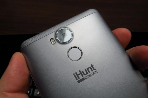 Fotografii hands-on cu iHunt One Love: iHunt-One-Love_036.JPG