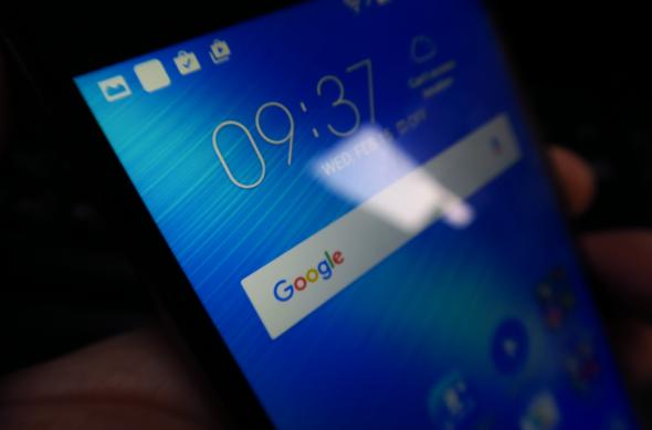 ASUS ZenFone 3 Max - Fotografii Hands-On: ASUS-Zenfone-3-MAX_037.JPG