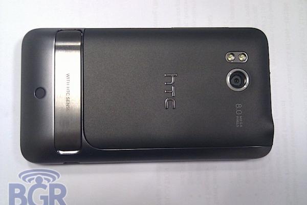 Un nou smartphone HTC, in stilul lui EVO isi face aparitia pe web