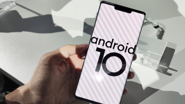 <b>[UPDATE: Avem o declarație oficială] O licenţă temporară Huawei tocmai a expirat, punând în pericol actualizările telefoanelor sale Android mai vechi</b>Ştiţi probabil deja faptul că Huawei a trebuit să obţină de la Statele Unite câte o licenţă la fiecare 3 luni după mai 2019 pentru a putea colabora cu firme din SUA. Chiar şi aşa acele firme au fost nevoite să depună o cerere înainte de a colabora cu..