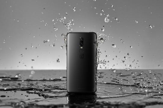 OnePlus 6 - Fotografii oficiale: OnePlus-6_012.jpg