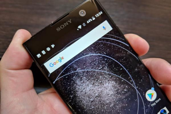 Sony Xperia XA2: Conectivitate dual SIM cu viteze bune, în special la WiFi