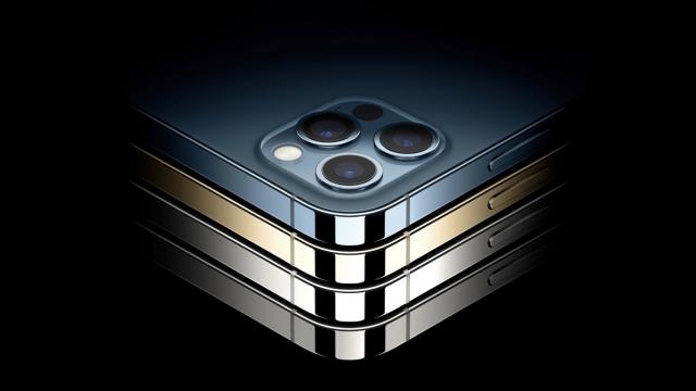 <b>Apple ar urma să aducă o cameră cu stabilizare Sensor Shift pe toate modelele de iPhone 13 (Zvon)</b>Odată cu noua generație iPhone 12, Apple a făcut un salt important la capitolul cameră. Ne referim în principal la modelul și camera-phone-ul de top, iPhone 12 Pro Max care a inaugurat tehnologia Sensor Shift. Aceasta aduce o stabilizare mai avansată