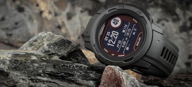 RESIGILATUL ZILEI #57: Garmin Instinct 2S Solar – Smartwatch compact, ultra-rezistent și cu încărcare solară