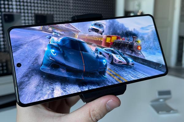 ASUS ROG Phone 8 PRO review detaliat în limba română (Evaluare Mobilissimo)