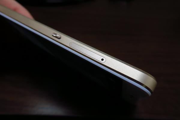 UMi Super - Fotografii Hands-On