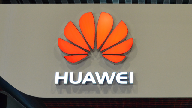 <b>Spionajul industrial se poartă și în familie! 6 directori Huawei sunt arestați pentru dezvăluirea de secrete comerciale către LeEco</b>Huawei apare din nou astăzi menționată printre știrile din domeniul tech, dar nu pentru noi scăpări referitoare la noile sale terminale, ci pentru o situație mai delicată. Aflăm prin intermediul unor surse din China faptul că 6 directori Huawei au fost