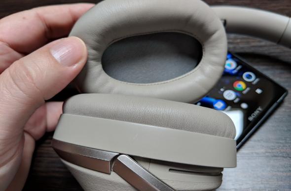 Căști Sony WH-1000XM2B: Sony-Xperia-XZ2_071.jpg