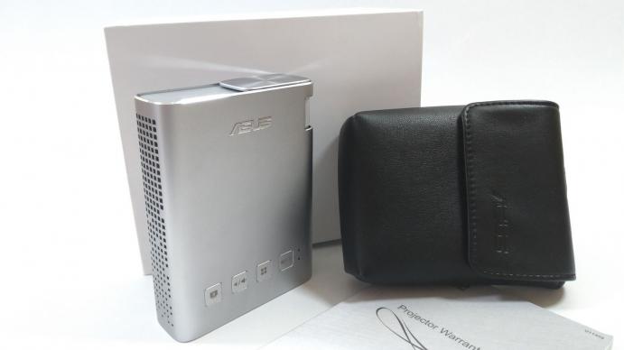 ASUS ZenBeam E1 - Fotografii prezentare: ASUS_ZenBeam_E1_005.jpg