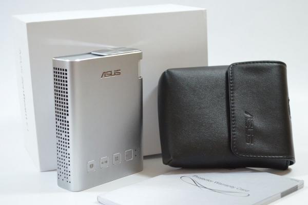 ASUS ZenBeam E1 - Fotografii prezentare
