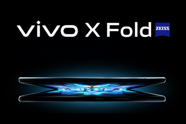 vivo X Fold, primul smartphone pliabil al companiei, se lasă admirat în randări și într-un clip video oficial