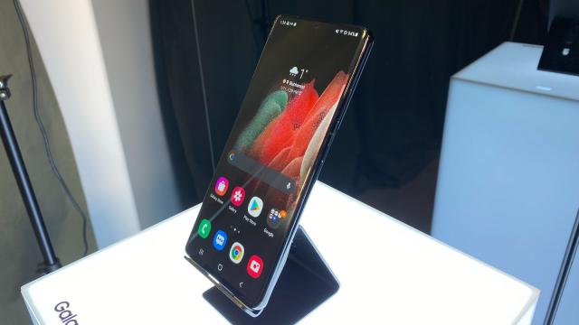 <b>Telefoanele Samsung au un meniu secret care se deschide cu acest cod special</b>Ne place uneori să scriem şi articole de tip "Ştiaţi că" aici la Mobilissimo.ro şi azi avem ceva interesant cu privire la telefoanele Samsung Galaxy. E vorba despre un meniu ascuns care se poate debloca doar cu un cod secret