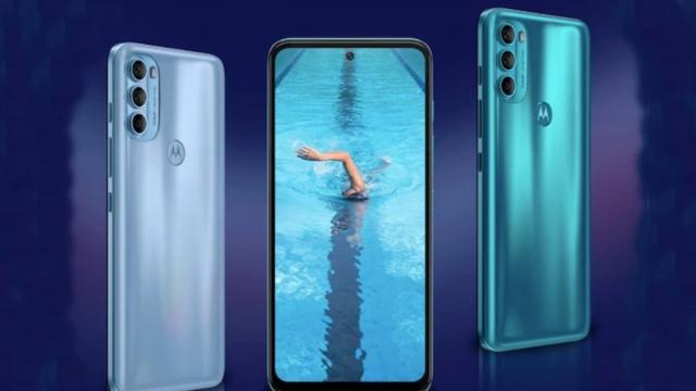 <b>Motorola pregătește lansarea modelului Moto G82 5G; Telefonul a primit o mulțime de certificări și are câteva specificații dezvăluite</b>După cum aflam în urmă cu ceva timp, Motorola pregătește lansarea multor telefoane în următoarele săptămâni. Sunt pe listă atât noi flagship-uri, cât și terminale din populara serie „G”. Un astfel de model și-a făcut apariția în baza de date a mai multor