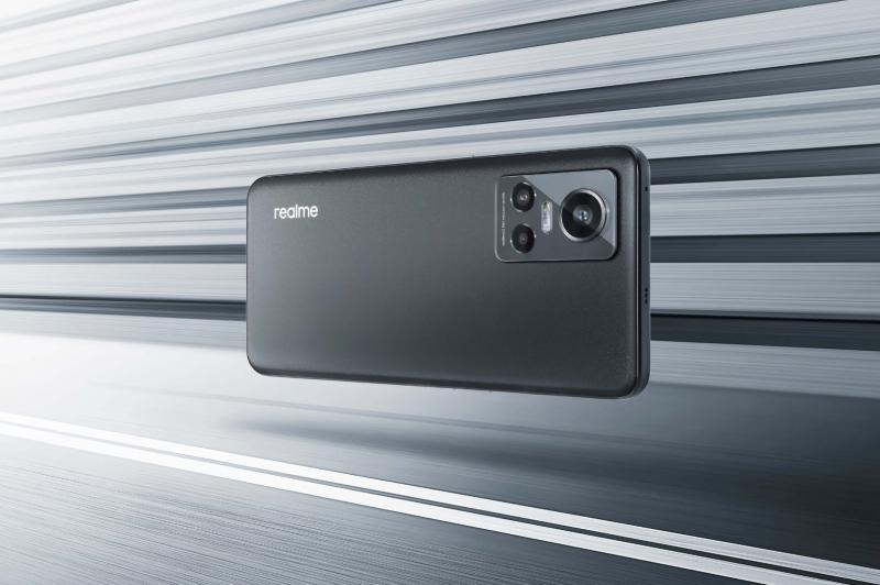 realme GT Neo3 - Fotografii oficiale: swiper3-ba4075a059.jpg