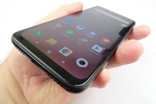 Xiaomi Redmi Note 7: Conectivitate dual SIM, USB-C şi infraroşu