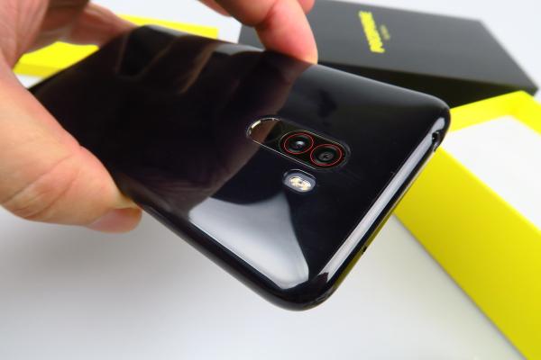 Pocophone F1 primeşte o actualizare software importantă  şi confirmarea că va rula MIUI 11
