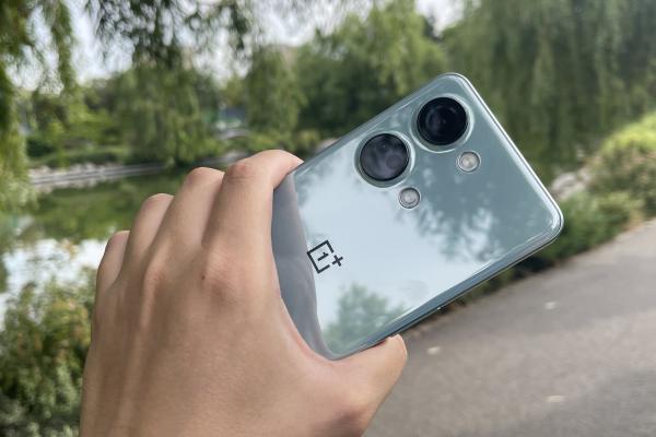 OnePlus Nord 3: O cameră foto principală de excepție la fotografiere, cu senzor IMX890 de pe flagship-ul OnePlus 11 
