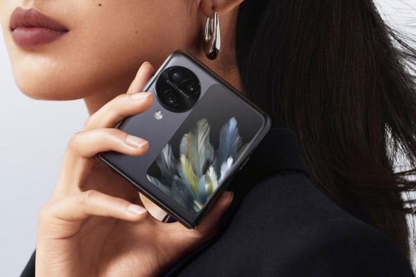 OPPO Find N3 Flip e acum oficial! Primul smartphone pliabil cu clapetă ce aduce setup foto triplu are design catchy și CPU de top MediaTek Dimensity 9200