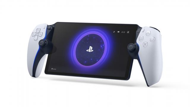 <b>Sony PlayStation Portal este numele sub care va debuta „Project Q”; Se lansează în acest an, iar compania a dezvăluit cât va costa</b>Când Sony dezvăluia pe data de 25 mai un trailer pentru Project Q, gamerii erau fericiți și sperau la o revenire spre un format portabil, în stilul PSP / PS Vita. Din păcate, leak-urile ce au urmat nu au fost prea bune și din păcate, azi sosesc