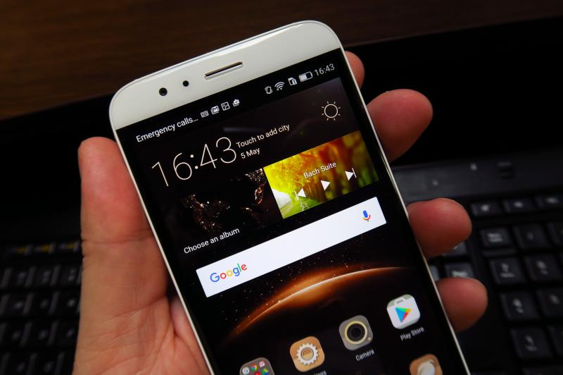 Huawei G8 - Fotografii Hands-On: Huawei-G8_007.JPG