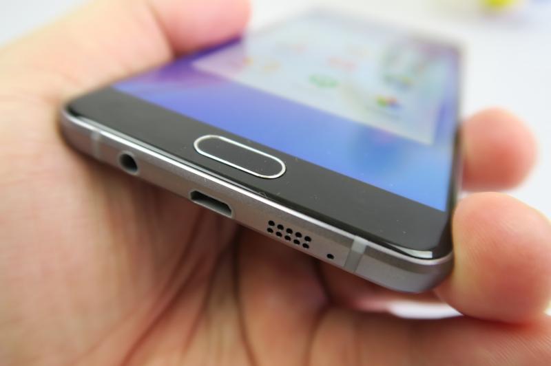 Samsung Galaxy A5 (2016) - Galerie foto Mobilissimo.ro: Samsung-Galaxy-A5-(2016)_100.jpg