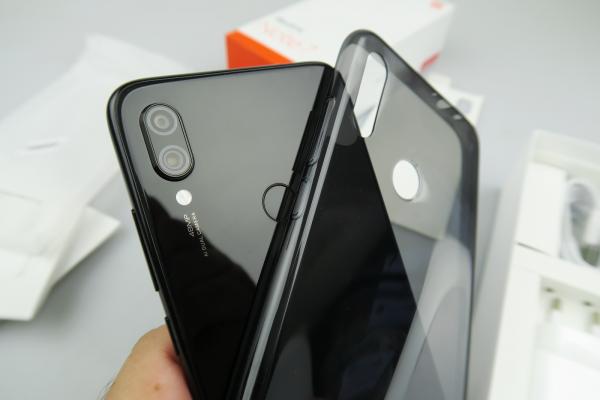 Xiaomi Redmi Note 7: Design generic, văzut la Huawei şi în "episodul trecut"