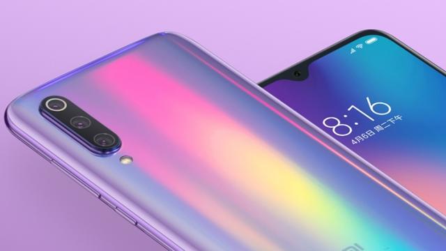 <b>Xiaomi pregăteşte telefoane cu captură video 8K la 30 FPS</b>După ce ZTE a spart gheaţa cu telefoanele sale de gaming Nubia cu filmare 8K, acum şi Xiaomi vrea să ofere acest tip de filmare. Cei de la XDA Developers au descoperit în MIUI Camera indicii ca un viitor telefon al companiei chineze 