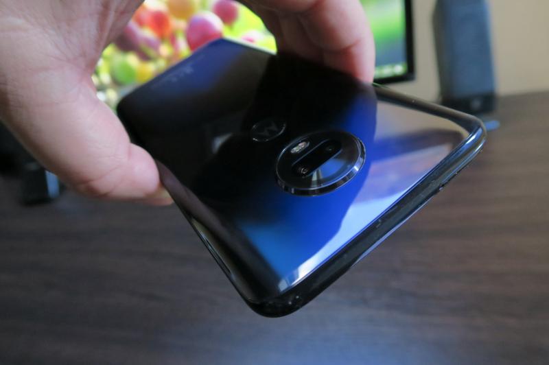 Motorola Moto G7 Plus - Fotografii Hands-On: Motorola-Moto-G7-Plus_059.JPG