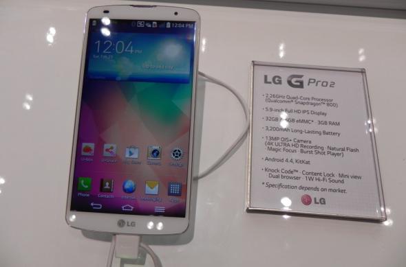 LG G Pro 2 hands on preview - răspunsul Întârziat al LG pentru Galaxy Note 3 (Retro MWC 2014 - Video): dscn4650jpg.jpg