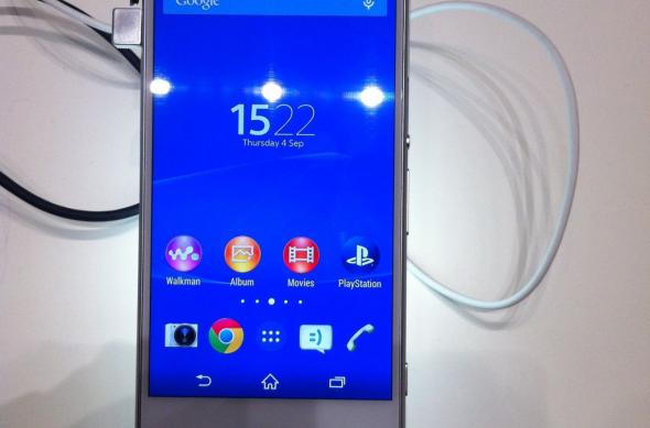 IFA 2014: Sony Xperia Z3 Compact hands on - micul flagship care controlează un PlayStation 4 (Video): img_0653jpg.jpg