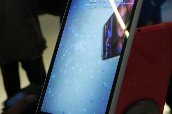 HTC Desire 816 și HTC Desire 610 primesc primele prețuri: 379 euro și 299 euro: dscn4450jpg.jpg