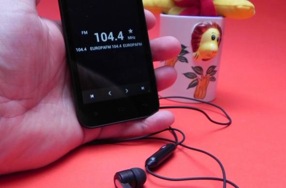 Review Allview P5 Quad: design bun, software excelent, un dual SIM care livrează (Video): allview_p5_quad_review_mobilissimo_ro_31jpg.jpg