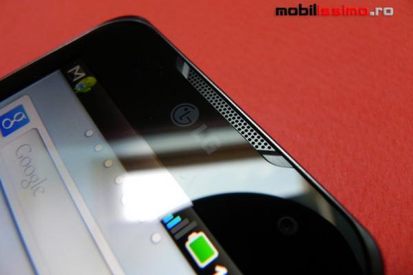 Review LG Optimus 2X - din Cartea Recordurilor pe masa noastră de teste (Video)