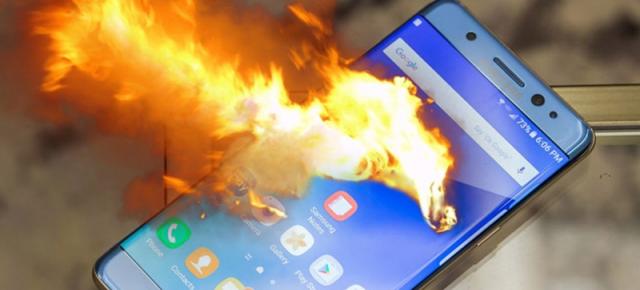 Samsung oferă o poziţie oficială asupra posibilului model nou Note 7 care a explodat în avion