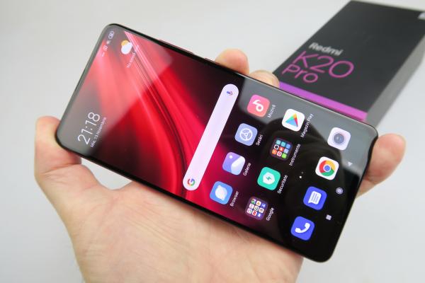 Xiaomi Redmi K20 Pro Premium: OS, UI, aplicaţii cu un MIUI 11 mai curat şi aerisit pe Android 10