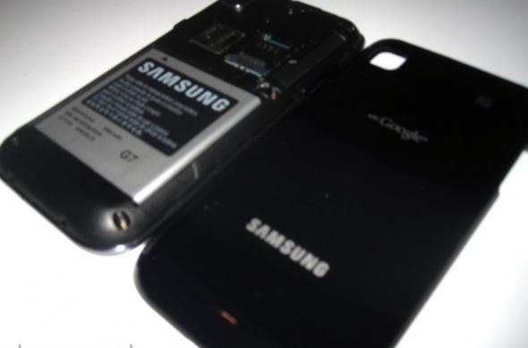 Disectia unui hit: Samsung Galaxy S ne prezinta interiorul sau in imagini: samsung_galaxy_s_interior_10.jpg