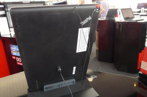 Lenovo ThinkPad Tablet - un model business testat la Lenovo Do Tour 2011 (Video): p1240077jpg.jpg