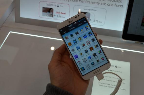 MWC 2013: LG Optimus G Pro hands on, un super phablet Întors pe toate părțile (Video): lg_optimus_g_pro_15jpg.jpg