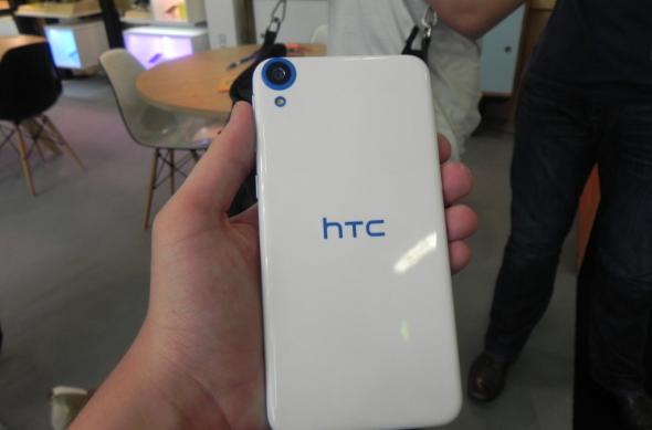 IFA 2014: HTC Desire 820 hands on - handset mare, dar ușor și disponibil În numeroase culori (Video): dscn9459jpg.jpg