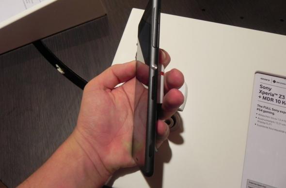 IFA 2014: Sony Xperia Z3 hands on - mult din Xperia Z2, ramă metalică rotunjită si colțuri protejate (Video): dscn9345jpg.jpg