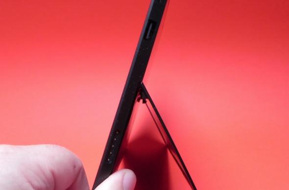 Review Microsoft Surface RT: design plăcut, potențial de gaming, ceva lipsă (Video): microsoft_surface_rt_review_mobilissimo_ro_05jpg.jpg
