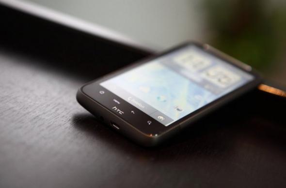 HTC Desire HD debuteaza in Romania, cu noua interfata HTC Sense: htc_desire_hd_lansare_romania_3.jpg