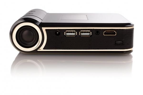 Odin este un mini proiector Android care ține loc de PC și televizor (Video)