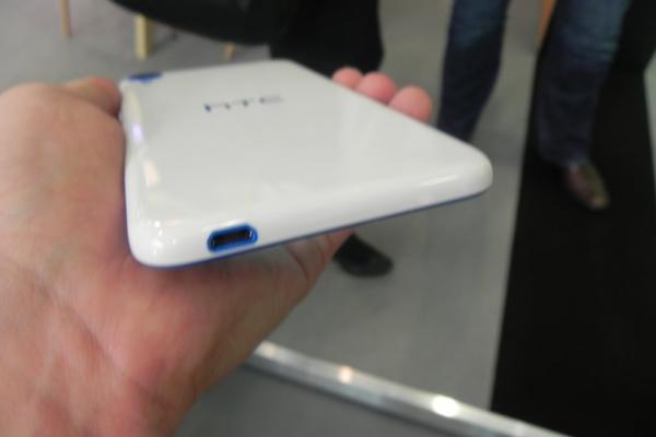 IFA 2014: HTC Desire 820 hands on - handset mare, dar ușor și disponibil În numeroase culori (Video)